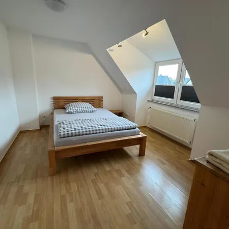 Dein 4-zimmer Zuhause In Bei Koeln Huerth